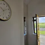 Ferienhaus Fiain Retreat, Luxury, Fire Place, Sun