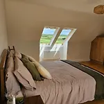 Fiain Retreat, Luxury, Fire Place, Sun Ferienhaus Milltown Malbay