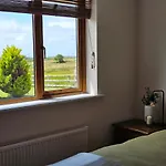 Fiain Retreat, Luxury, Fire Place, Sun