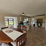 Fiain Retreat, Luxury, Fire Place, Sun *