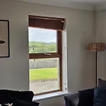 Fiain Retreat, Luxury, Fire Place, Sun Ferienhaus Milltown Malbay