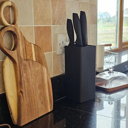 Fiain Retreat, Luxury, Fire Place, Sun Miltown Malbay