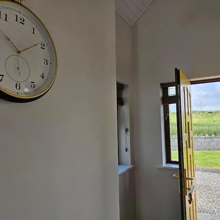 Ferienhaus Fiain Retreat, Luxury, Fire Place, Sun