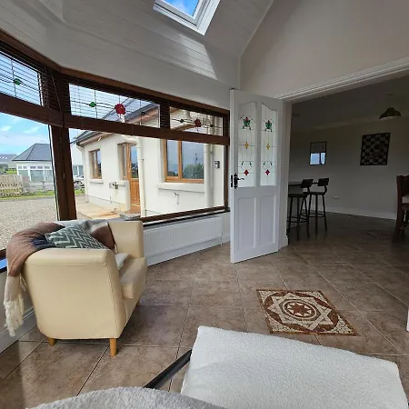 Fiain Retreat, Luxury, Fire Place, Sun Miltown Malbay