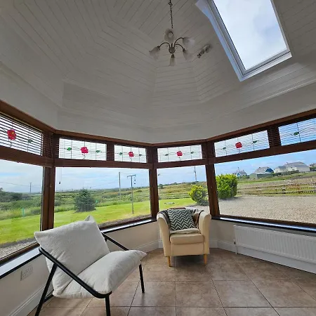 Fiain Retreat, Luxury, Fire Place, Sun