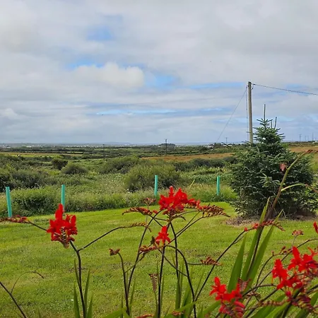 Nyaraló Fiain Retreat, Luxury, Fire Place, Sun Miltown Malbay