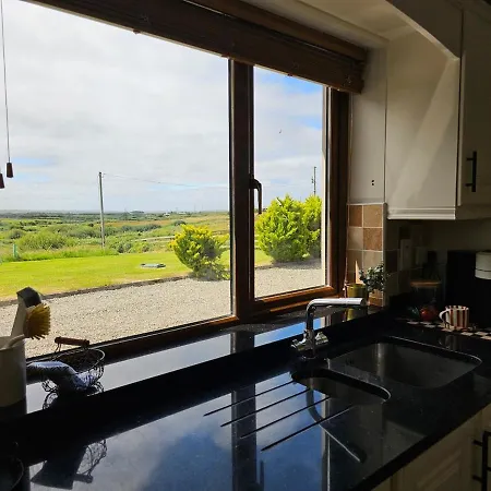 Ferienhaus Fiain Retreat, Luxury, Fire Place, Sun Milltown Malbay