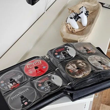 Fiain Retreat, Luxury, Fire Place, Sun