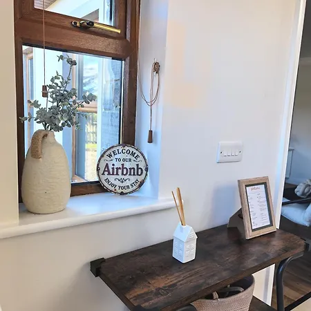 Fiain Retreat, Luxury, Fire Place, Sun *