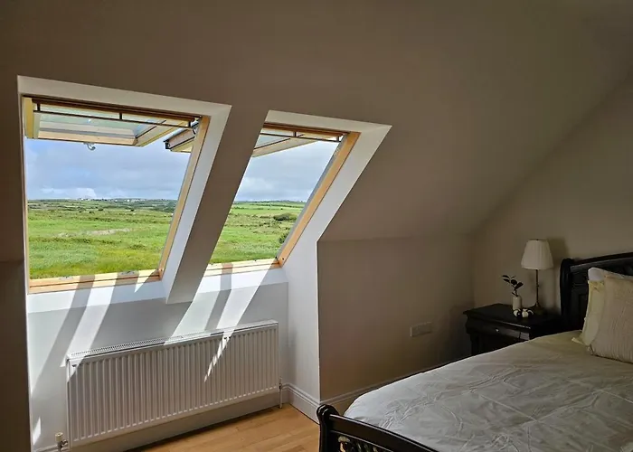 Fiain Retreat, Luxury, Fire Place, Sun *