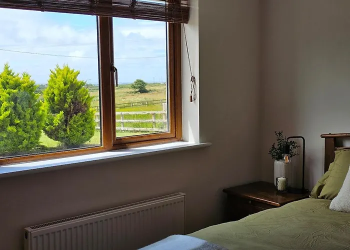 Fiain Retreat, Luxury, Fire Place, Sun