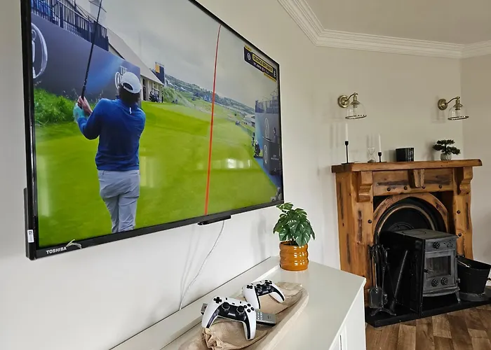 Fiain Retreat, Luxury, Fire Place, Sun * 米尔敦马尔贝