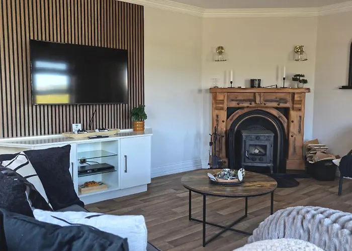 Fiain Retreat, Luxury, Fire Place, Sun *